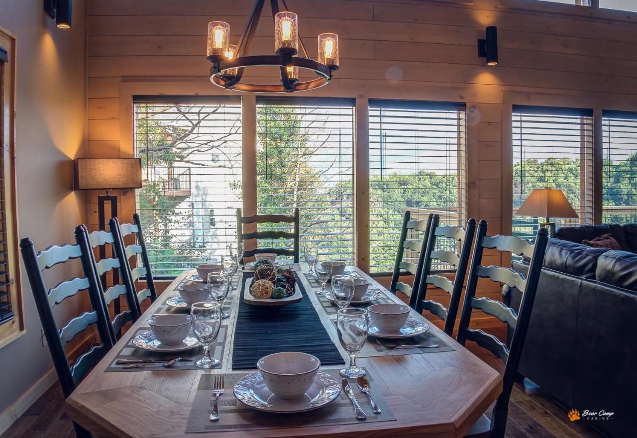 Majestic View Lodge, Amazing Views, Hot Tub, 1089 Free Tickets Each Paid Day, Dollywood And More Гатлінбург Екстер'єр фото