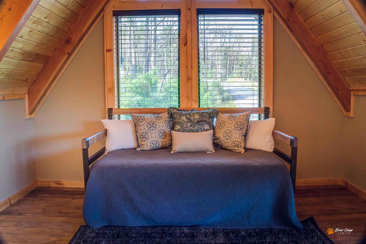 Majestic View Lodge, Amazing Views, Hot Tub, 1089 Free Tickets Each Paid Day, Dollywood And More Гатлінбург Екстер'єр фото